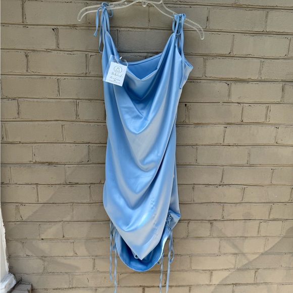 NWT Half Island Fashion Blue Satin Mini Cinch Dress Size XL - Picture 4 of 16
